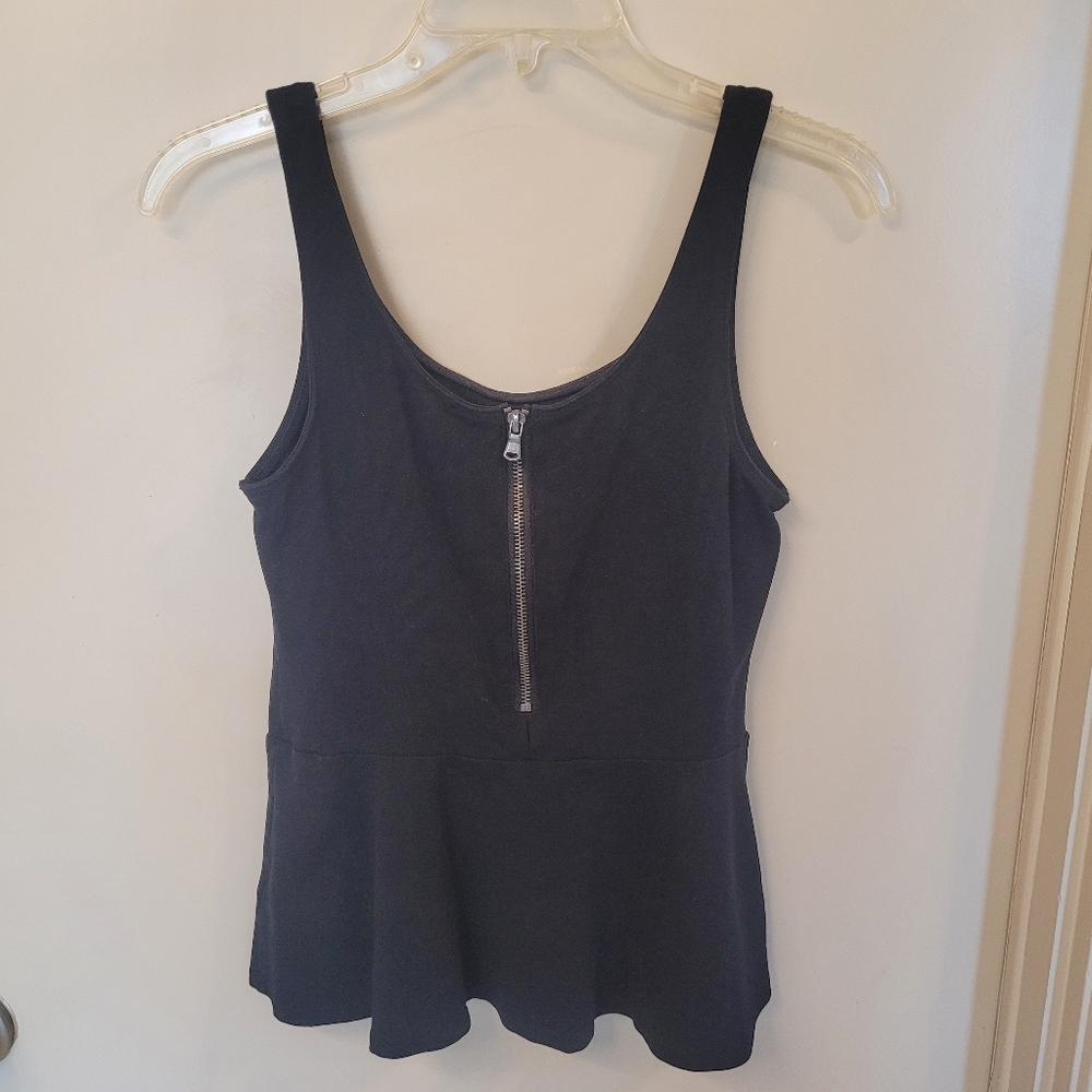 Express Black Top Sz XS Peplum with Zipper Detail EUC
